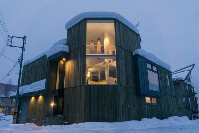 ゲンテンスティック ニセコショールーム & ザ・スノーサーフ・ショップ